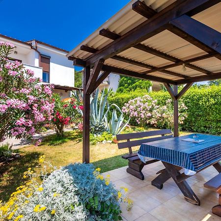 Apartman Kovac Malinska Εξωτερικό φωτογραφία