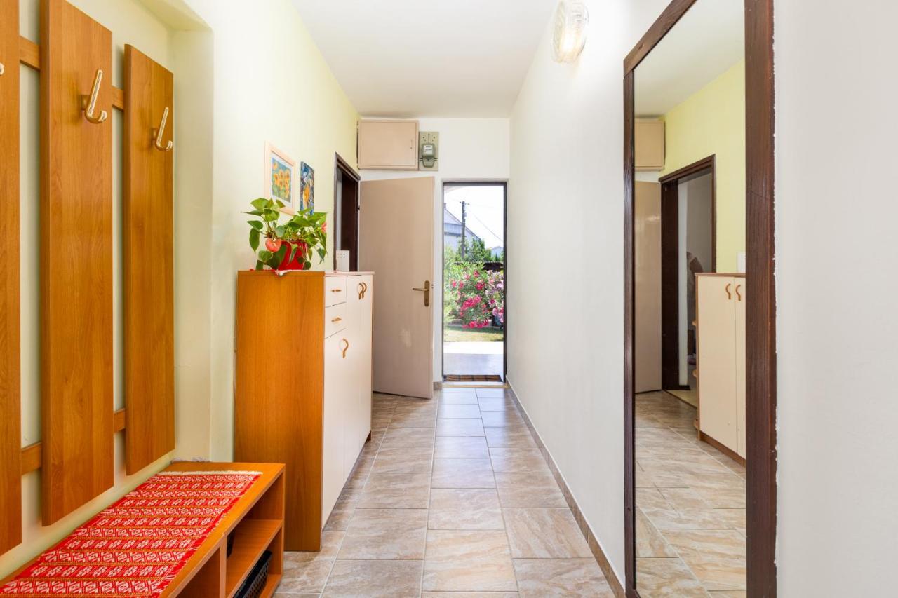 Apartman Kovac Malinska Εξωτερικό φωτογραφία